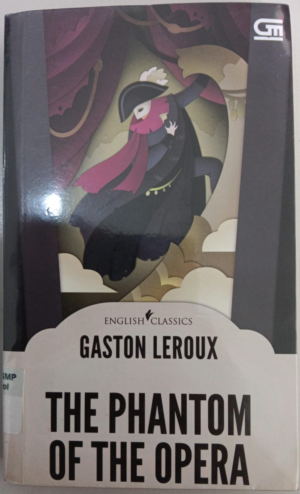 English Classic ; The Phantom of The Opera