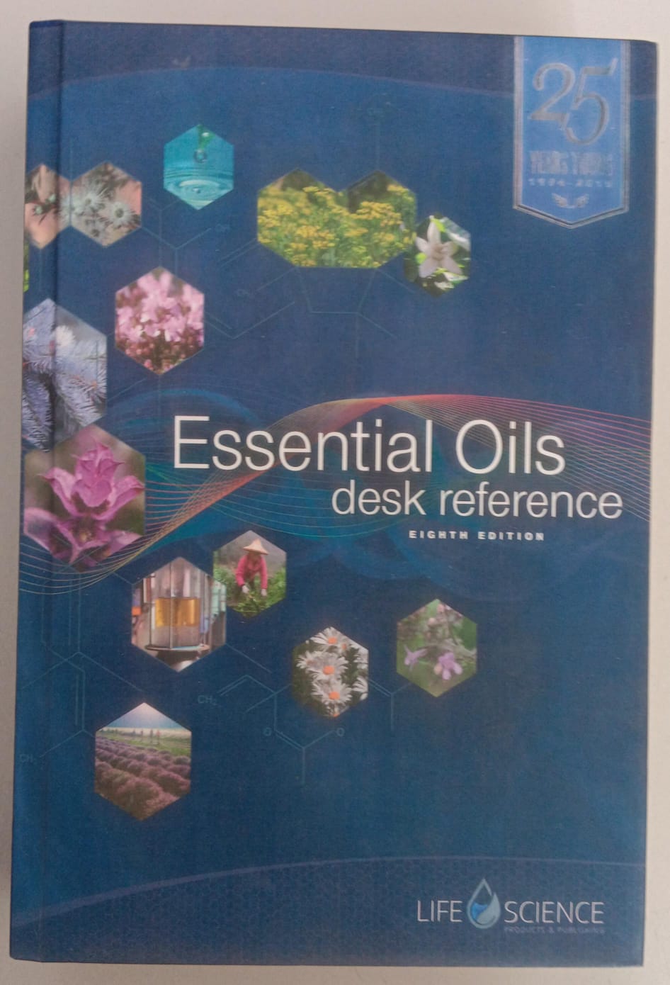 Essential Oils desk reference