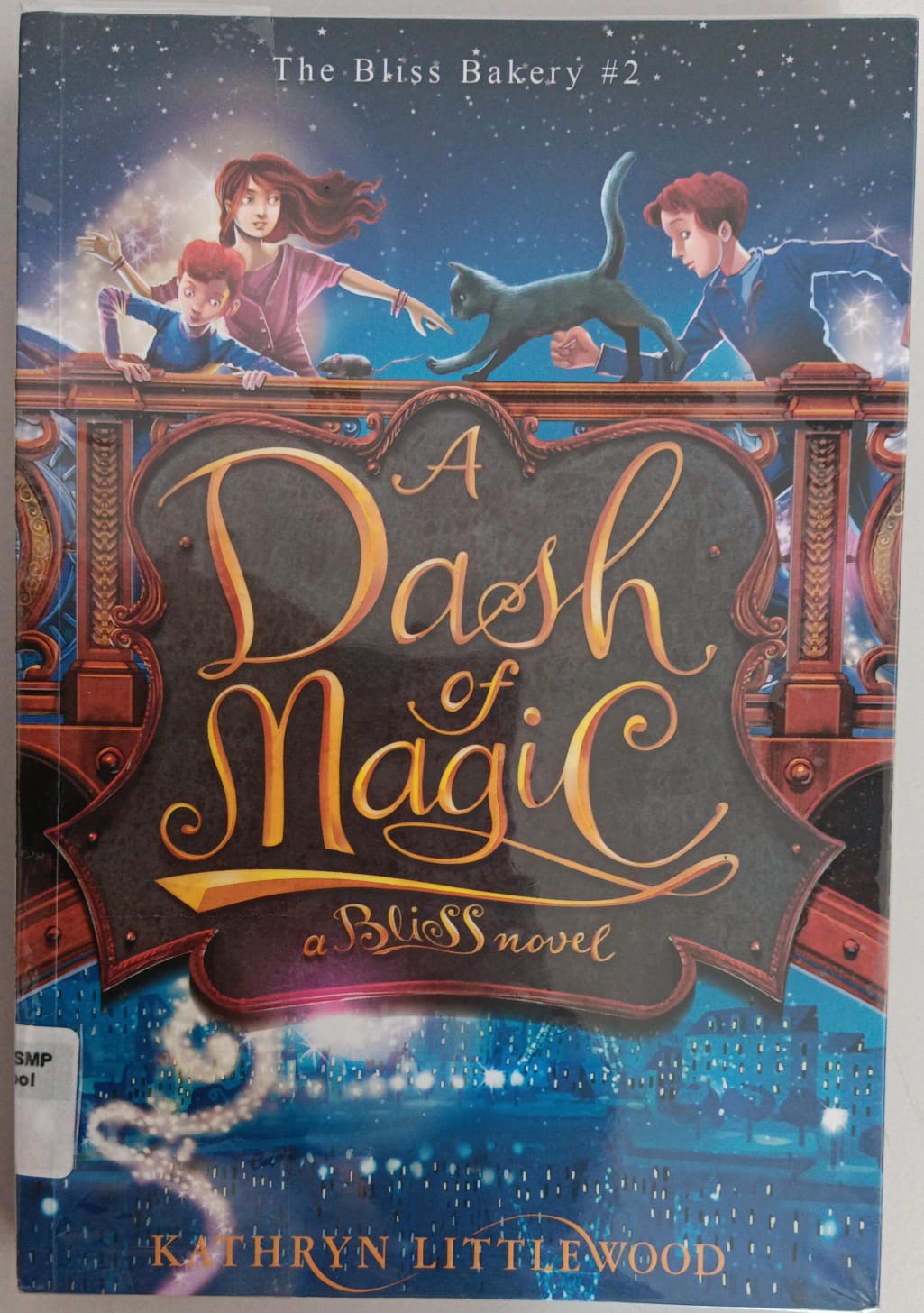 The Bliss Bakery #2: A Dash of Magic